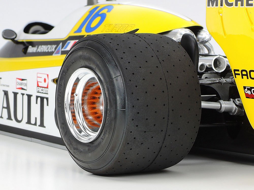 Semi-pneumatic tyres feature recreations of not only tread, but also sidewall logos