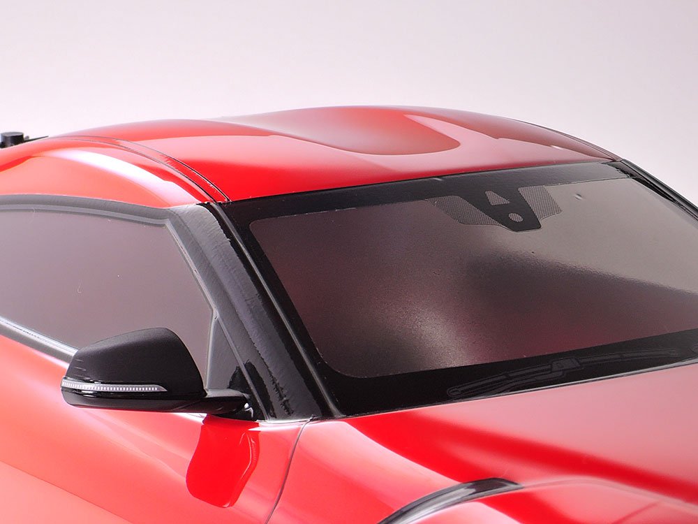 The double bubble roof is perhaps the most striking design feature, and is of course depicted in style.