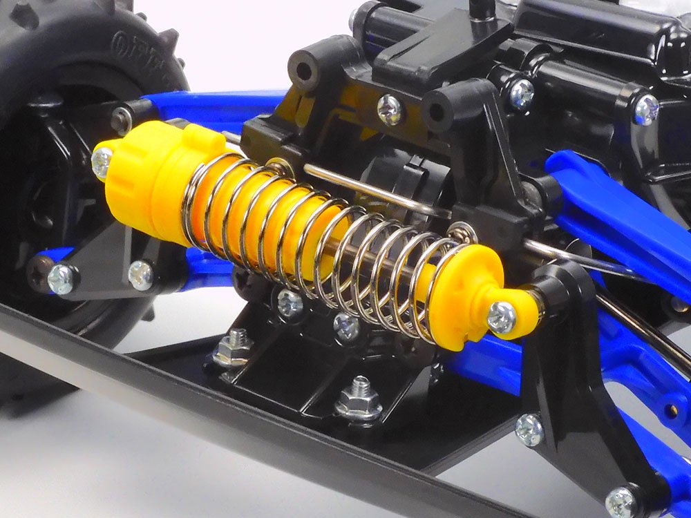 A front monoshock setup sees the CVA oil damper laid on its side. The stabiliser helps suppress roll