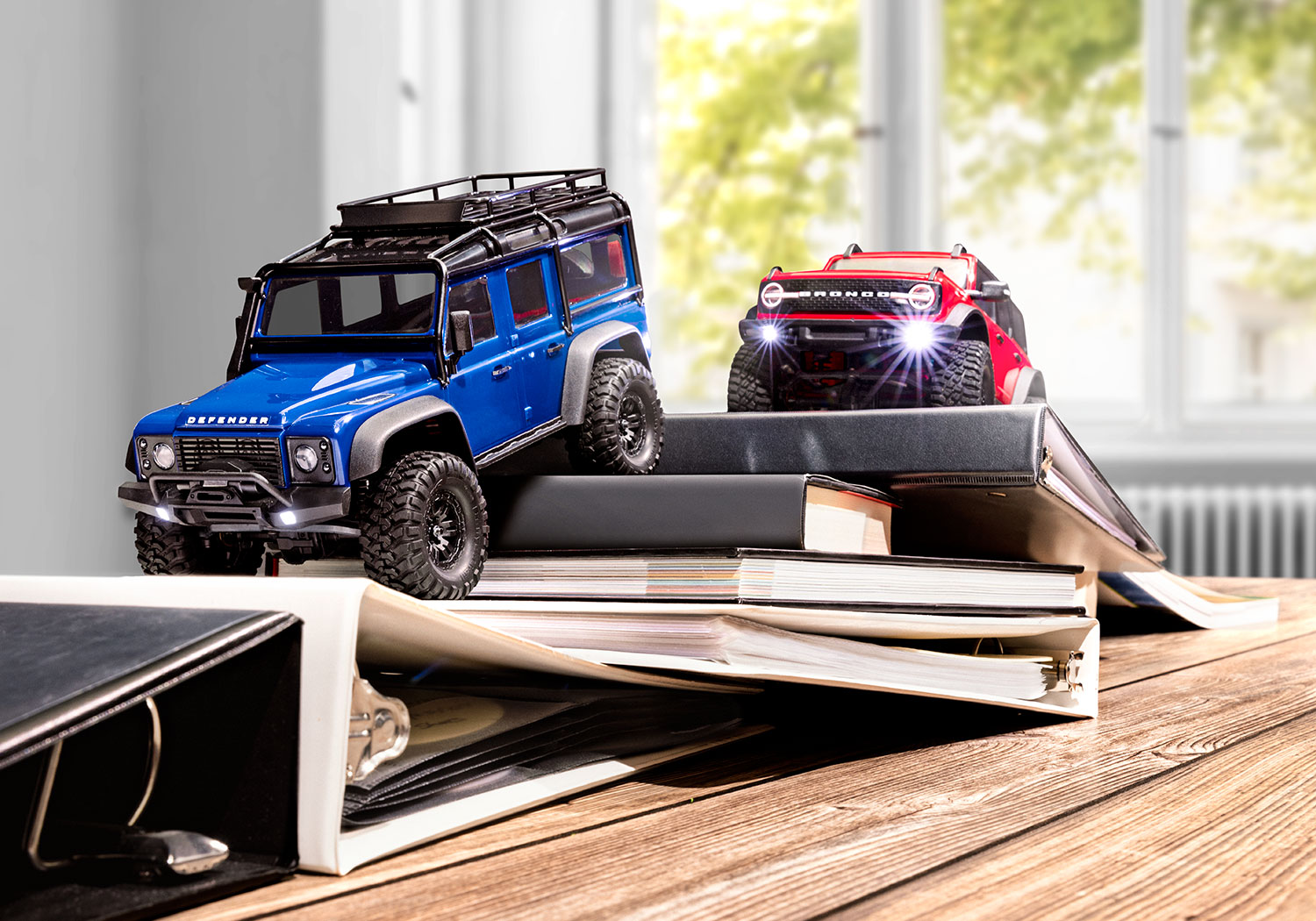 97054-1 | Traxxas TRX-4M 1/18 Land Rover Defender RTR Electric Off Road RC  Crawler
